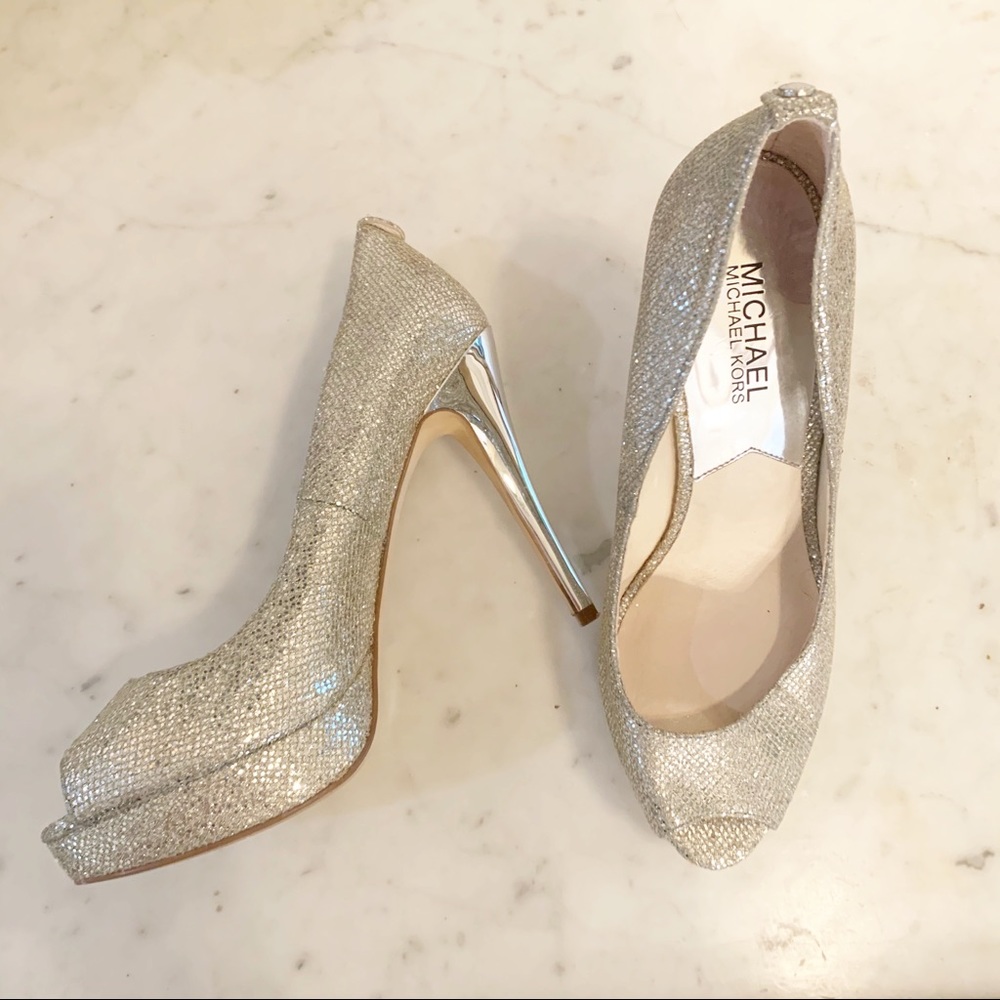 Michael Kors York silver platform pumps